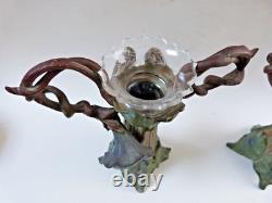 Paire de vases bouquetières art nouveau métal patiné et cristal