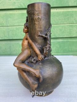 Paire de vases régule patine bronze Louis Moreau Art Nouveau fin 19ème