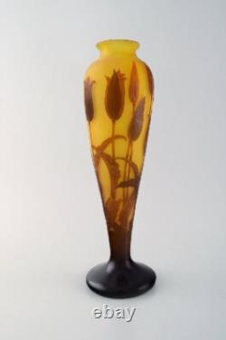 Paul Nicolas / Nancy pour D'argental, France. Grand vase art nouveau, verre c
