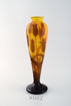Paul Nicolas / Nancy pour D'argental, France. Grand vase art nouveau, verre c