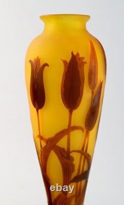 Paul Nicolas / Nancy pour D'argental, France. Grand vase art nouveau, verre c