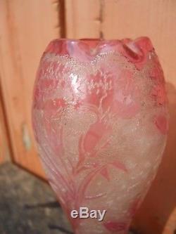 Petit vase art nouveau 1900 Legras Monjoye Baccarat décor de fleurs fond givré