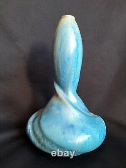 Pierrefonds / Vase en grès émaillé bleu à cristallisations / Art Nouveau