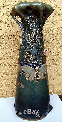 RARE Austrian amphora symboliste art nouveau papillon vase teplitz PAUL DACHSEL