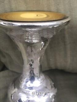RARE Paire de vases cornets en verre églomisé, intérieur doré, extérieur taillé