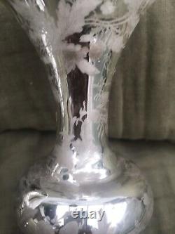 RARE Paire de vases cornets en verre églomisé, intérieur doré, extérieur taillé