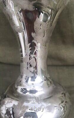 RARE Paire de vases cornets en verre églomisé, intérieur doré, extérieur taillé