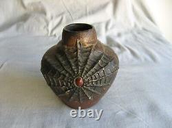 Rare vase Josef Strnact Teplitz Art nouveau décor à la toile d'araignée app 1920