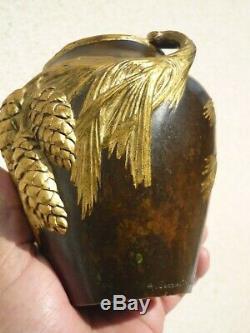 Superbe Vase En Bronze Art Nouveau Pommes De Pin Signe A. Sadoux