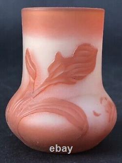 Superbe ancien VASE MINIATURE Art Nouveau signé VESSIERE NANCY no Gallé Daum