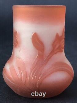 Superbe ancien VASE MINIATURE Art Nouveau signé VESSIERE NANCY no Gallé Daum