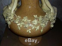 Superbe et ancien vase ceramique. Art nouveau. Signé Thomas Sergent