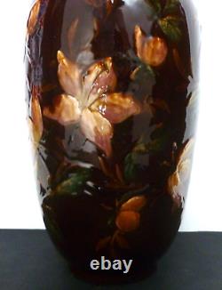 Superbe et grand vase en barbotine Art Nouveau Jugenstil