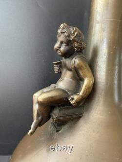 Superbe lampe-vase en bronze, Art déco / Art nouveau, XIXe siècle