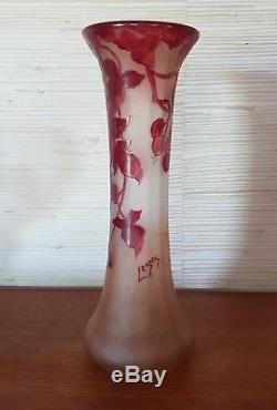 Superbe vase Art nouveau collection Rubis signé Legras décor dégagé à l'acide