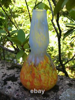 Très beau vase émaillé Art Nouveau signé Legras de la série Printania