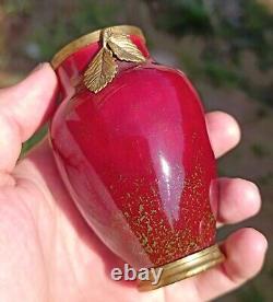Vase Ancien Miniature Porcelaine de Sèvres 10cm Rouge Vert Bronze Art Nouveau