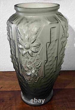 Vase Art Nouveau / Art Déco vers 1920 cf. Legras Lalique