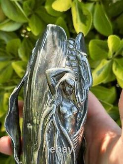 Vase & Art Nouveau & Femme Sortant D'un Épis De Mais & Métal Argenté