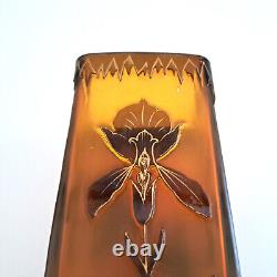 Vase Art Nouveau Iris verre de Bohême gravé à l'acide Harrachov Jugendstil 1900