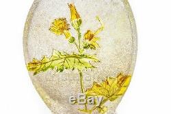 Vase Art Nouveau au Liondent par Baccarat 29 cm. Vase Art Nouveau with Leontodon