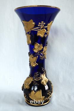 Vase Art Nouveau cristal de Baccarat bleu cobalt