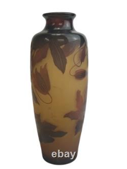 Vase Art Nouveau d'argental de Paul Nicolas à Décor De Clématites