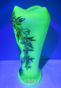 Vase Art Nouveau pâte de verre ouraline émaillé Legras signé LEG LE PAON