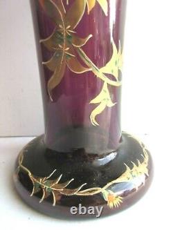 Vase Art Nouveau, verre violet émaillé Legras de chardons à l'or fin