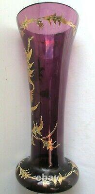 Vase Art Nouveau, verre violet émaillé Legras de chardons à l'or fin