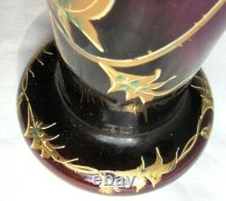 Vase Art Nouveau, verre violet émaillé Legras de chardons à l'or fin