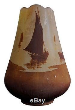 Vase Art nouveau pate de verre Emile Gallé 1900 aux bateaux