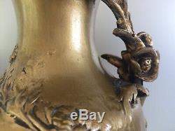 Vase Aug. Moreau/Metal Blanc/Patine Doré/Art Nouveau