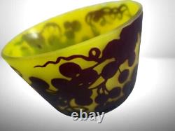 Vase Coupe Daum Nancy Art Nouveau en Verre Dégagé à l'Acide Décor de Vigne