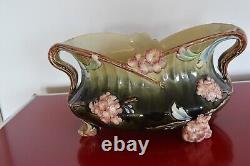 Vase Jardiniere ceramique Barbotine Art Nouveau signé et numéroté 1375 K