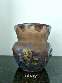 Vase Legras Montjoye gravé à l'acide aux reflets irisés Art Nouveau