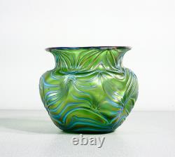 Vase Loetz Formosa Crète 1902 Verre Soufflé Iridescent Époque Art Nouveau