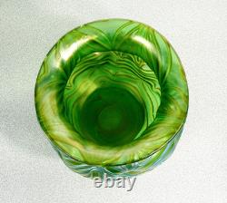 Vase Loetz Formosa Crète 1902 Verre Soufflé Iridescent Époque Art Nouveau