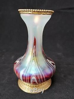 Vase Loetz art nouveau en verre irisé soufflé, bronze Iridescent glass vase