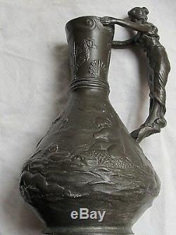 Vase Naïade chérubins marins signé Ch. T. Perron pichet étain pur Circa 1910