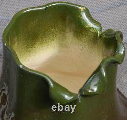 Vase Signé Jérôme Massier Vase Art Nouveau Jérôme Massier 1820/1909 Vallauris