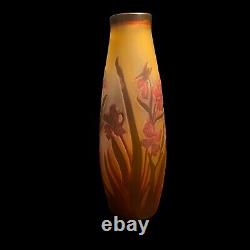 Vase Soliflore En Pâte De Verre & Art Nouveau & Signé Léon & Vers 1900