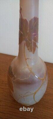 Vase Théodore Legras Berluze grappes de raisins Signé Art Nouveau