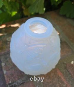 Vase VERLYS papillon verre opalescent Art Déco Nouveau Sabino Lalique Daum XXE
