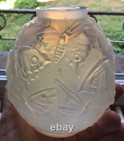 Vase VERLYS papillon verre opalescent Art Déco Nouveau Sabino Lalique Daum XXE