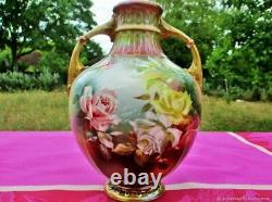 Vase ancien Roses barbotine faïence Art Nouveau Vintage Art Nouveau earthenware