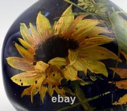 Vase art nouveau Rörstrand à col étroit en faïence. Early 20c