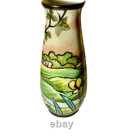 Vase art nouveau/art déco, signature dans le décor de Chanele, et Jules Tieles