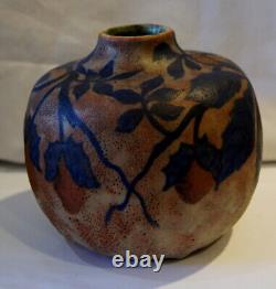Vase art nouveau signé DAGE décor de feuilles et fruits de maroniers #5151#