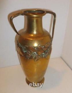 Vase art nouveau signé LEROUSSEL